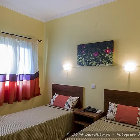 Quinta Monte Da Rocha Country house